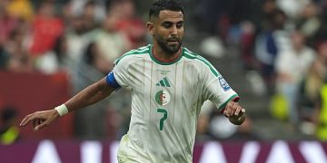 Riyad Mahrez. Page officielle de l'équipe d'Algérie sur Facebook